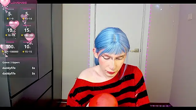 Snapshot of yoi_mika chatting on 01.16.26 yoi mika online show from 01.16.26