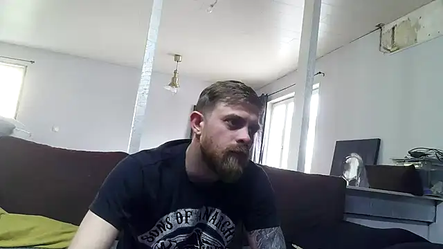 Snapshot of Bikerhot883hd chatting on 04.12.26 Bikerhot883hd online show from 04.12.26