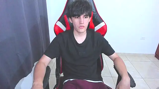 Snapshot of eren_188 chatting on 09.08.25 eren 188 online show from 09.08.25