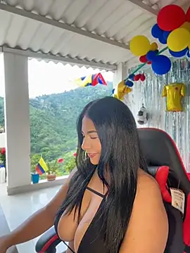 samanthahut1 online show from 06.19.26