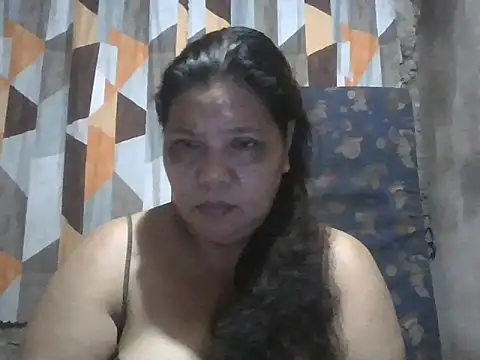 Snapshot of xxbernxxx chatting on 05.22.26 xxbernxxx online show from 05.22.26