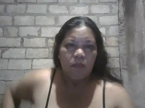 Snapshot of xxbernxxx chatting on 06.22.26 xxbernxxx online show from 06.22.26