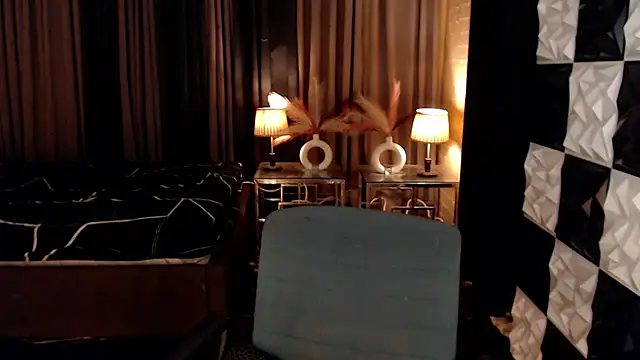 Snapshot of HorseCockJamieTS chatting on 10.30.25 HorseCockJamieTS online show from 10.30.25