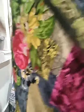 Snapshot of Swapna_Hyd chatting on 12.21.25 Swapna Hyd online show from 12.21.25