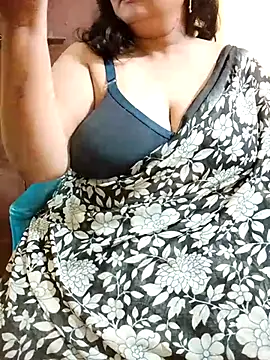 Snapshot of Swapna_Hyd chatting on 07.30.26 Swapna Hyd online show from 07.30.26