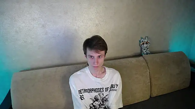 yes cute boy  online show from 03.25.26