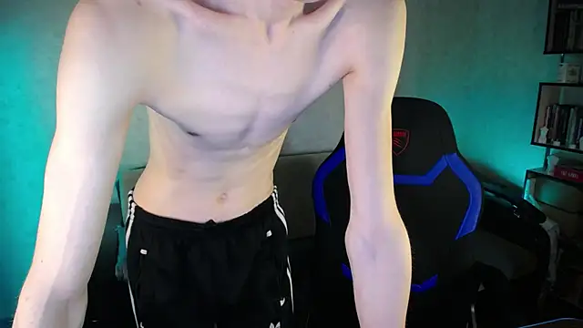 yes cute boy  online show from 04.05.26