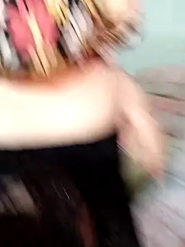 Snapshot of Spa-LinhLinh chatting on 11.03.25 Spa-LinhLinh online show from 11.03.25