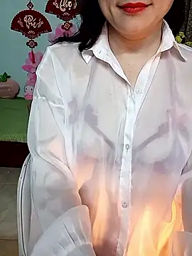 Snapshot of Spa-LinhLinh chatting on 01.06.26 Spa-LinhLinh online show from 01.06.26