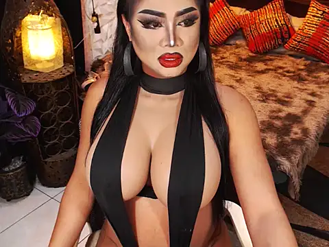 TRANSLUNAA online show from 06.08.26