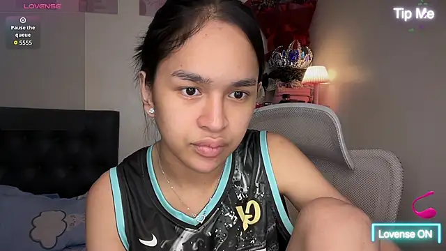 lelasohna online show from 04.29.26