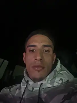 Snapshot of Cuban_4777 chatting on 11.12.25 Cuban 4777 online show from 11.12.25