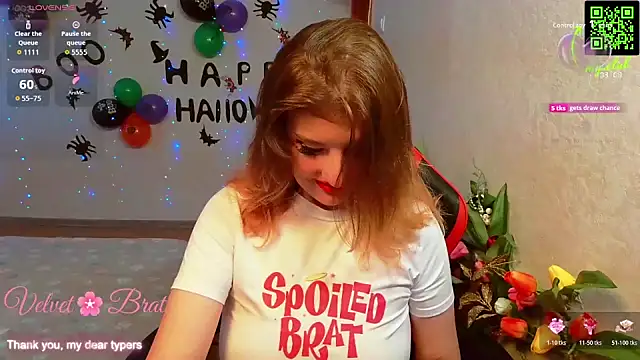 QueenInSilence online show from 10.19.25