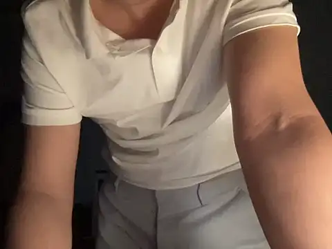 Snapshot of lahungdj12 chatting on 01.15.26 lahungdj12 online show from 01.15.26