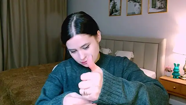 lil angel  online show from 02.25.26