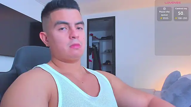 Snapshot of RJBarto chatting on 12.19.25 RJBarto online show from 12.19.25