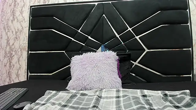 LITTLESUSSYY  online show from 10.09.25