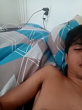 Snapshot of markbowie chatting on 03.15.26 markbowie online show from 03.15.26