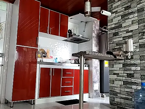 Masterblue hot online show from 12.04.25