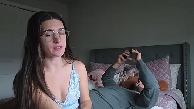 Snapshot of bambifarrina chatting on 10.14.25 bambifarrina online show from 10.14.25