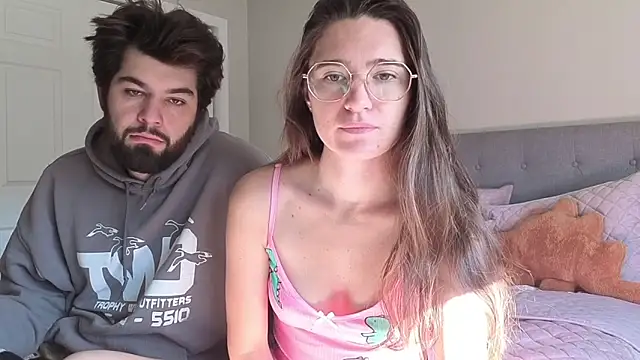 Snapshot of bambifarrina chatting on 11.14.25 bambifarrina online show from 11.14.25