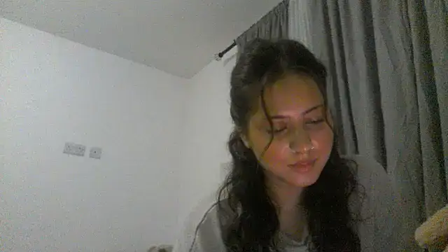 laylabliss online show from 10.08.25