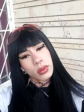 Snapshot of Foxxy_Doll chatting on 09.17.25 Foxxy Doll online show from 09.17.25