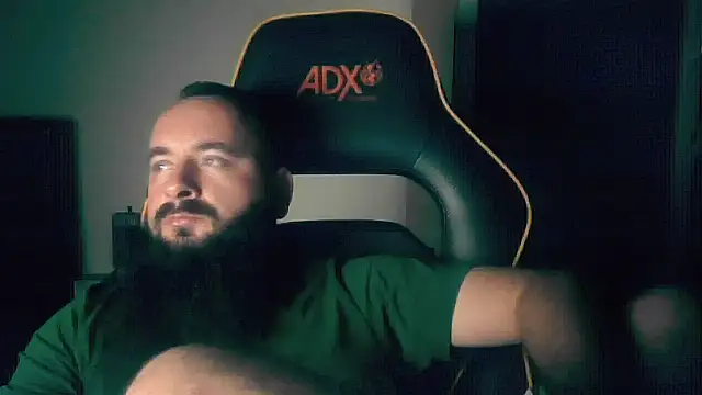 LondonMan1988 online show from 10.30.25