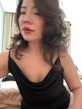 Snapshot of anna_yngs chatting on 07.16.26 anna yngs online show from 07.16.26