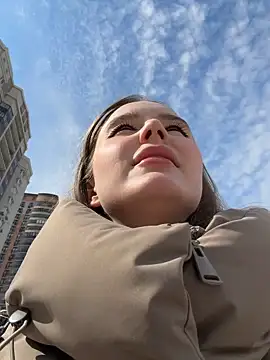 Mary Sensory online show from 04.21.26