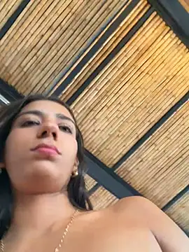 -juicy  online show from 12.14.25