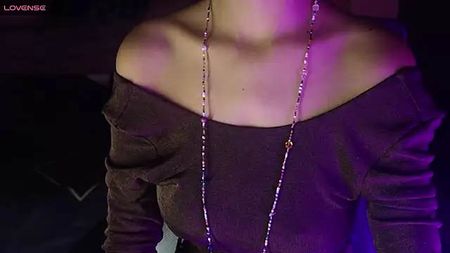 Snapshot of NidhiChandra chatting on 11.07.25 NidhiChandra online show from 11.07.25