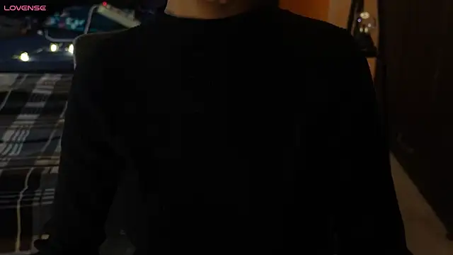 Snapshot of NidhiChandra chatting on 11.27.25 NidhiChandra online show from 11.27.25