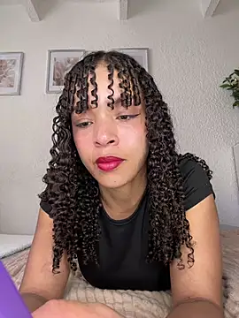 Yasmin777  online show from 06.12.26