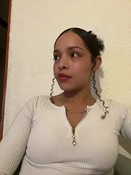 Yasmin777  online show from 06.14.26