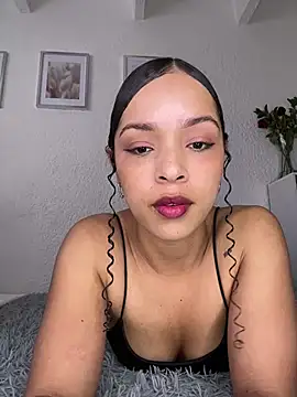 Yasmin777  online show from 07.27.26