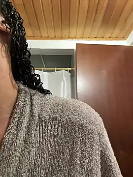 Yasmin777  online show from 08.02.26