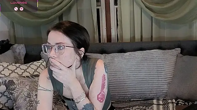 kohlbird online show from 10.22.25