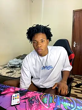 Snapshot of eunegrao chatting on 11.16.25 eunegrao online show from 11.16.25