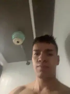 ALPHA DOMINUS  online show from 10.30.25