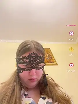 ShyPampBlondie online show from 04.27.26