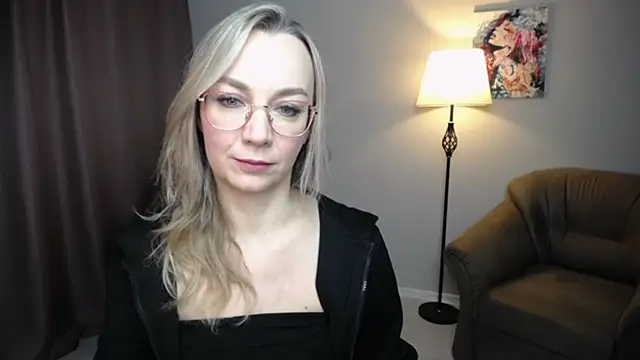 Ava Elior online show from 01.12.26