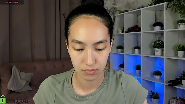 FlirtyAura online show from 06.24.26
