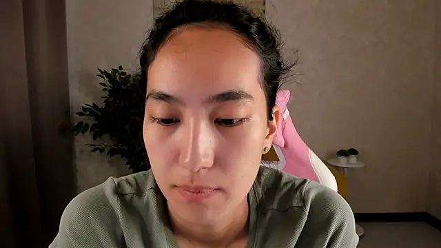 FlirtyAura online show from 06.26.26