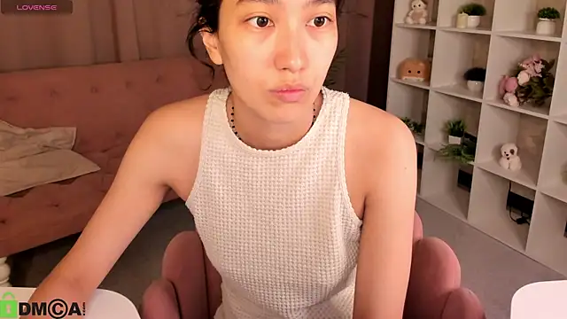 FlirtyAura online show from 07.11.26