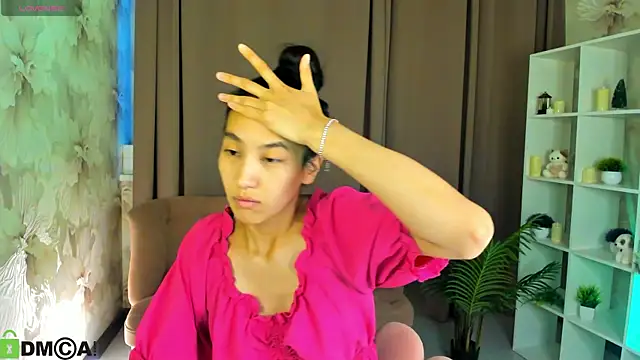 FlirtyAura online show from 07.27.26