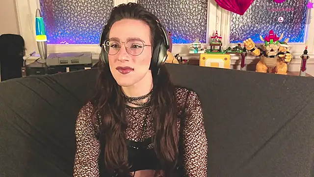 Zesty Peach online show from 03.04.26