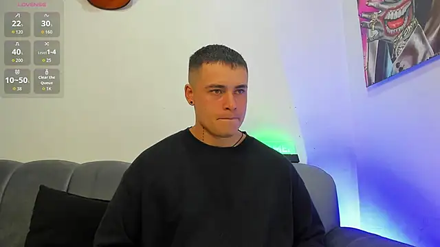 connorsmiith online show from 10.31.25