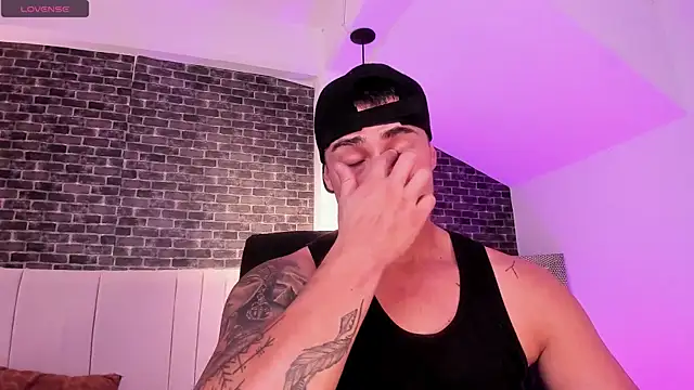 connorsmiith online show from 02.10.26