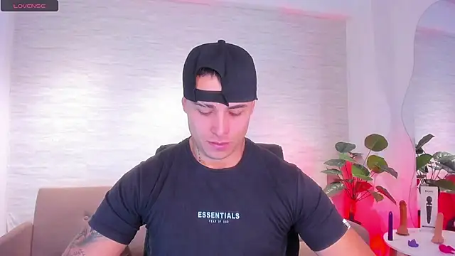 connorsmiith online show from 04.25.26